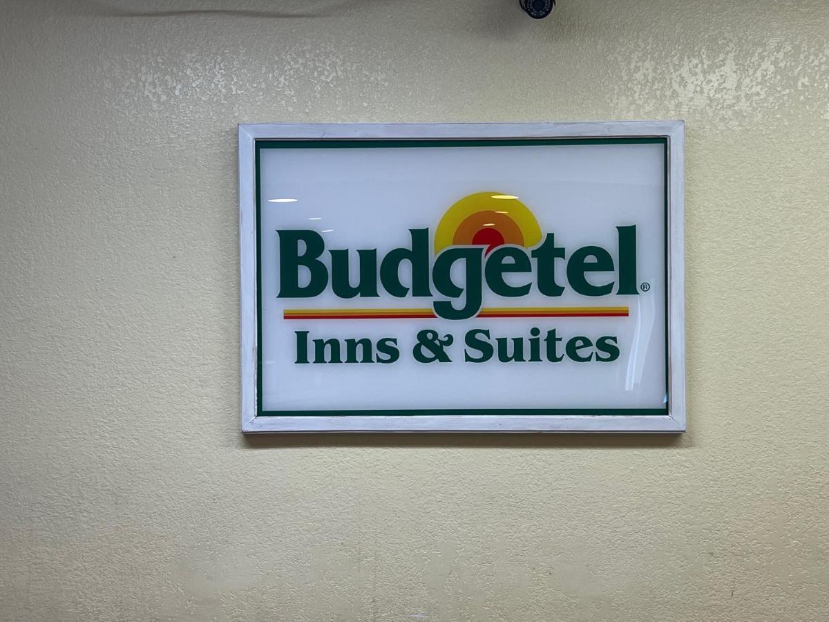 Budgetel Inns & Suites Fairfield Екстериор снимка